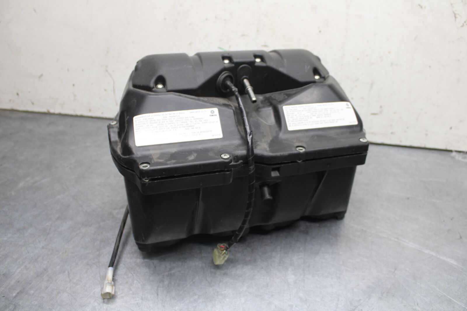 09-14 YAMAHA YZF R1 AIRBOX AIR INTAKE FILTER BOX BB696