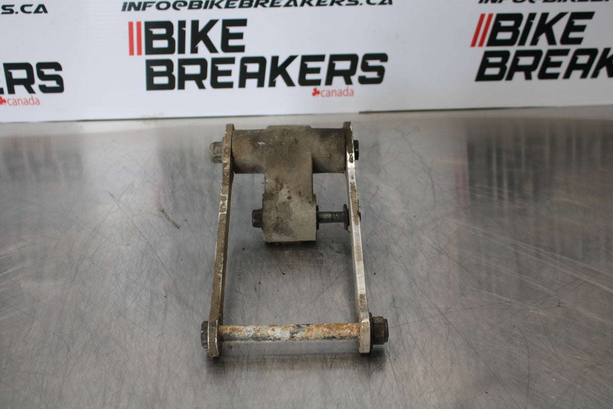96-07 YAMAHA YZF600R AFTERMARKET REAR DOGBONE SHOCK LINKAGE LINK BB158