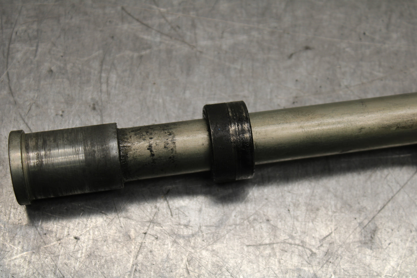 12-13 KAWASAKI Z1000 FRONT WHEEL RIM AXLE PIVOT BOLT BB743