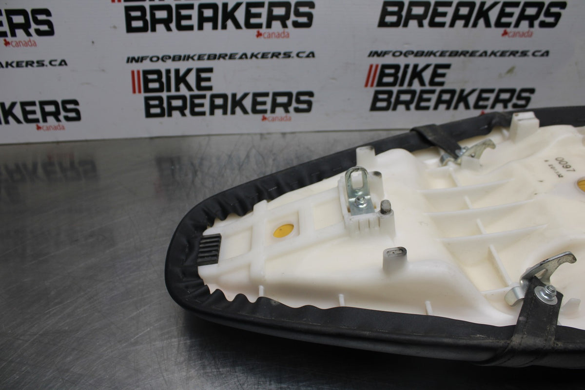 07 KAWASAKI NINJA 650 EX650 FRONT REAR SEAT SADDLE BB844