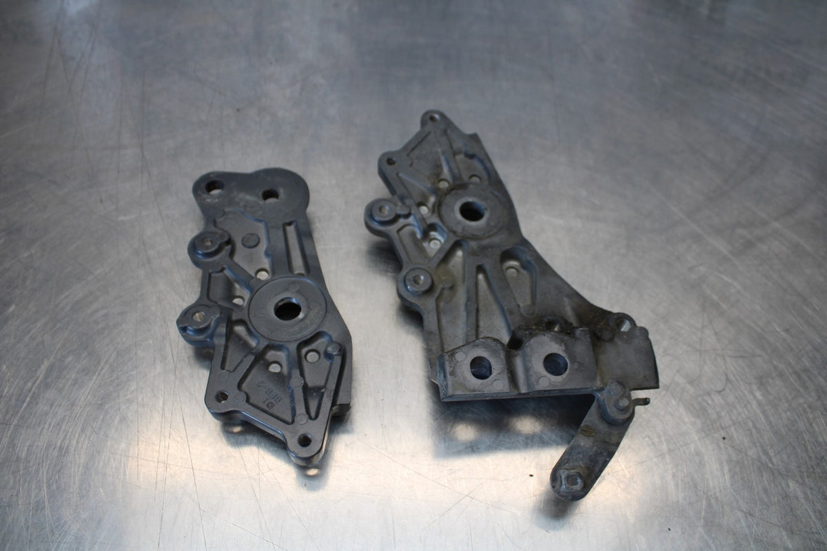 22-25 YAMAHA YZF R7 LEFT RIGHT REARSET REAR SET BRACKETS MOUNTS BB176