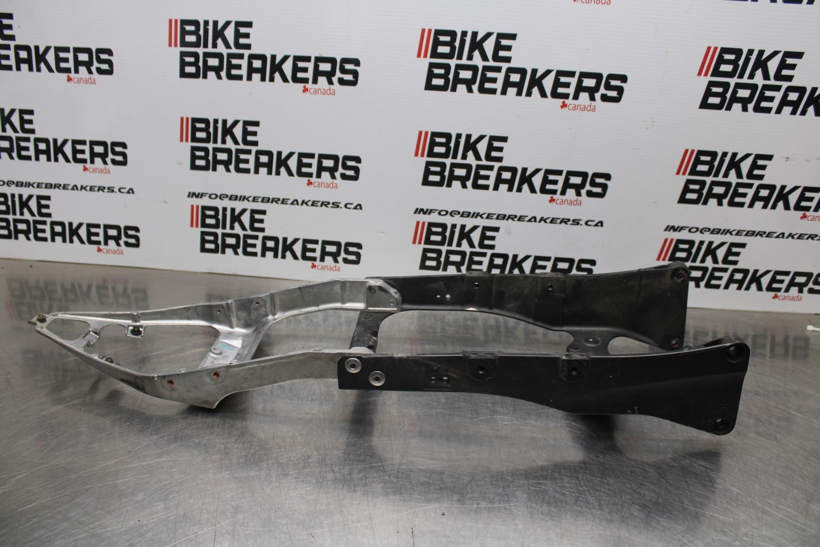 08 KAWASAKI NINJA ZX10R REAR SUBFRAME BACK SUB FRAME BB201
