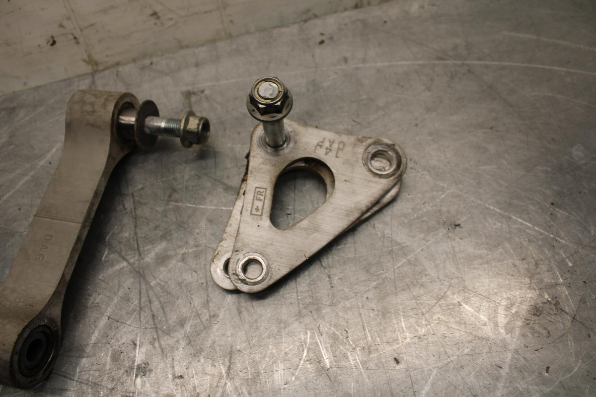 15-21 SUZUKI GSXR600 REAR DOGBONE SHOCK LINKAGE LINK BB463