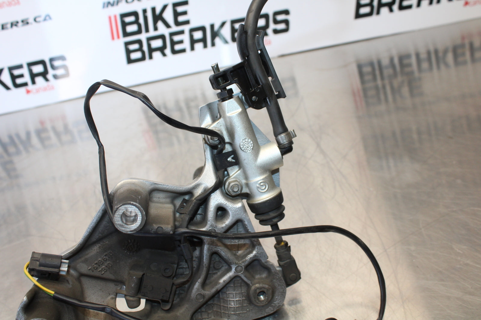 06-12 BMW F800ST RIGHT REARSET REAR SET DRIVER FOOT PEG REST STOP BB144