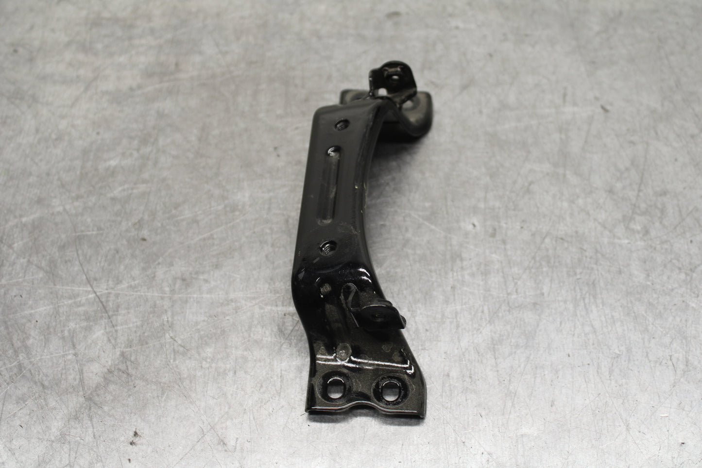 24 KAWASAKI NINJA 500 ABS GAS TANK FUEL CELL PETROL BRACKET MOUNT  BB730