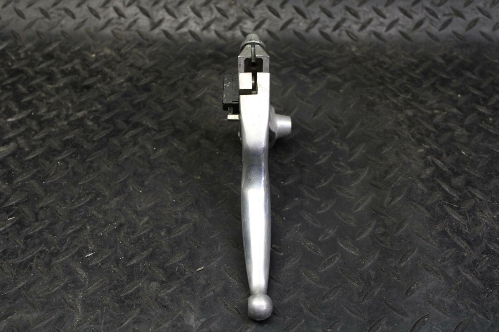 06-09 YAMAHA V STAR 1100 CLUTCH PERCH MOUNT WITH LEVER  BB184