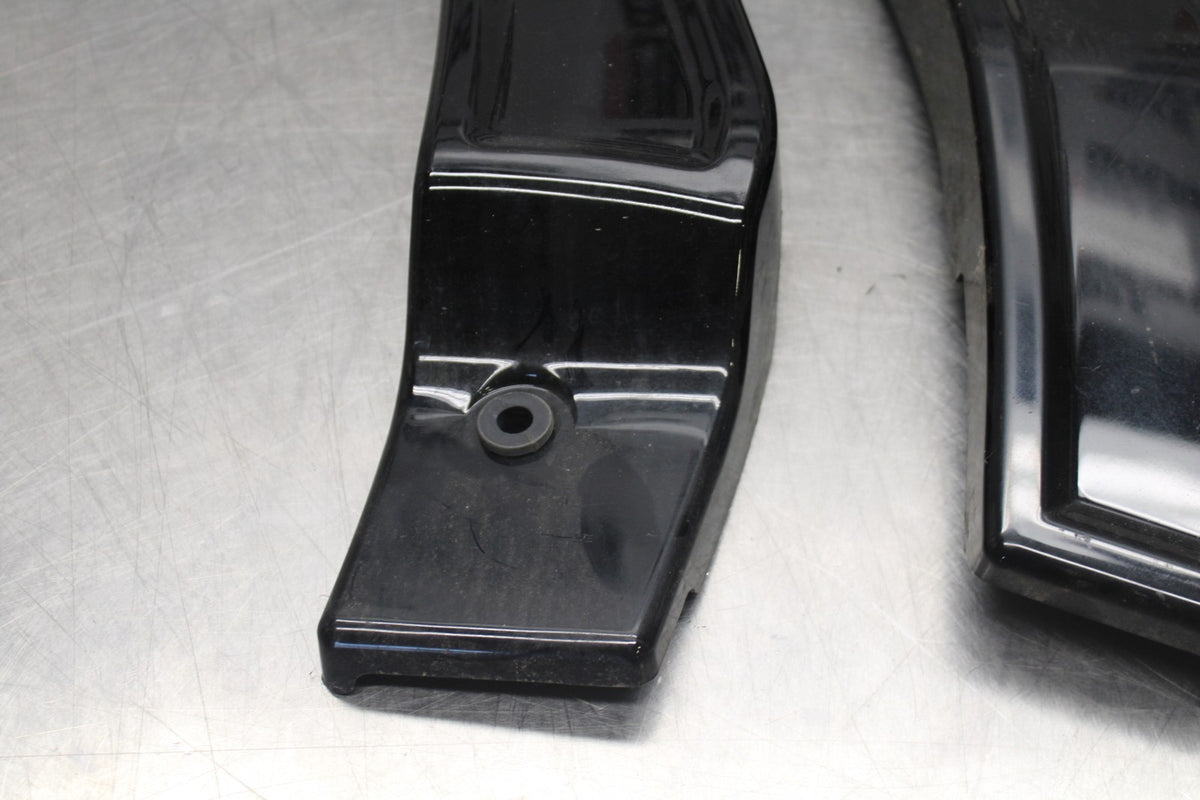 07 SUZUKI BOULEVARD M50 FRAME COVER COWL SET PAIR BB897
