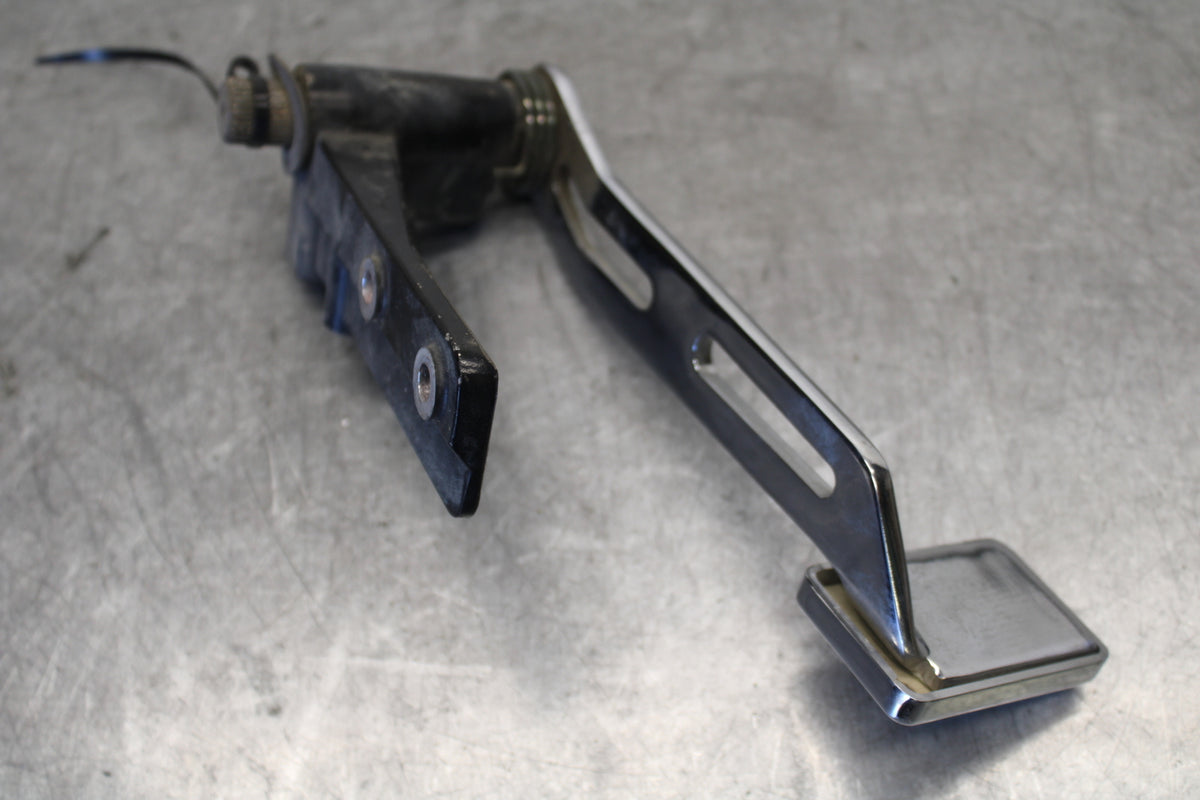05-06 YAMAHA ROYAL STAR RIGHT REARSET BRAKE FOOT PEDAL BB697