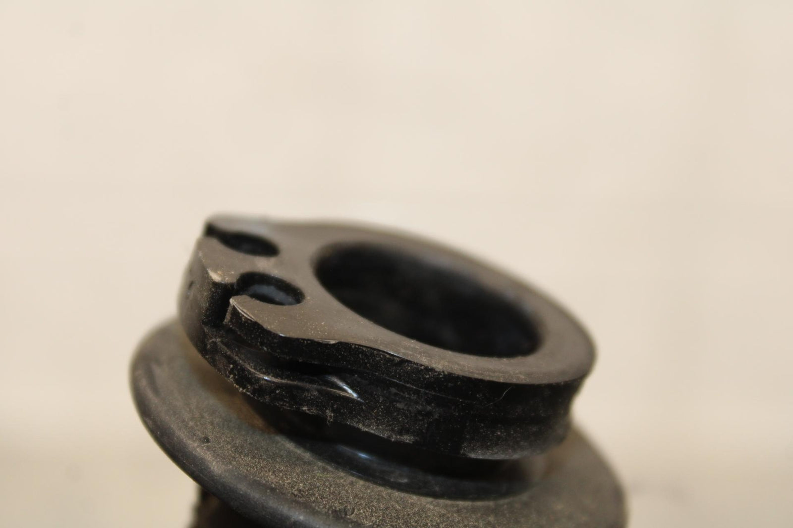 2015 Suzuki GSXR750 RIGHT THROTTLE GRIP BB595