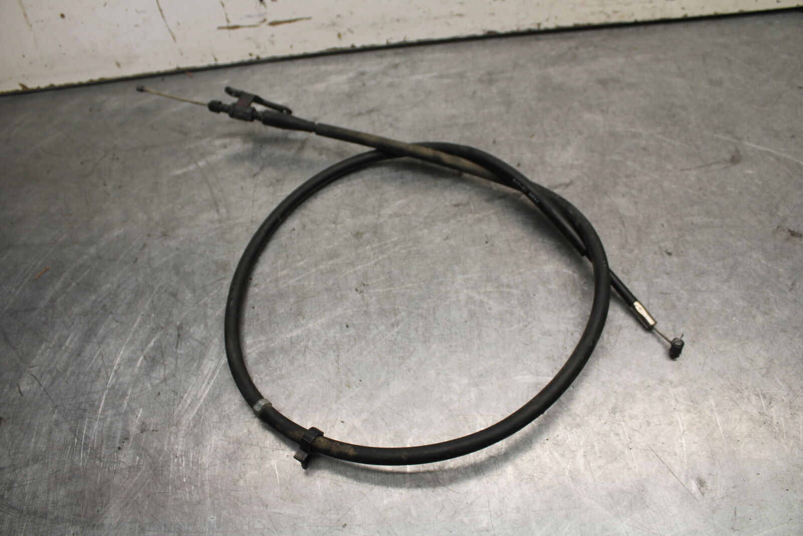 04-06 YAMAHA YZF R1 CLUTCH CABLE LINE 5VY-26335-01-00 BB659