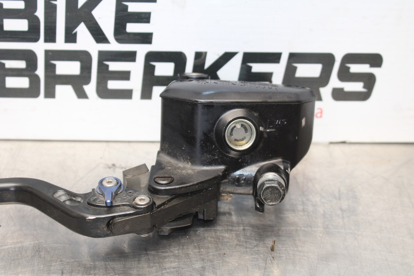 09-10 KAWASAKI ER-6N FRONT BRAKE MASTER CYLINDER w/ LEVER BB205