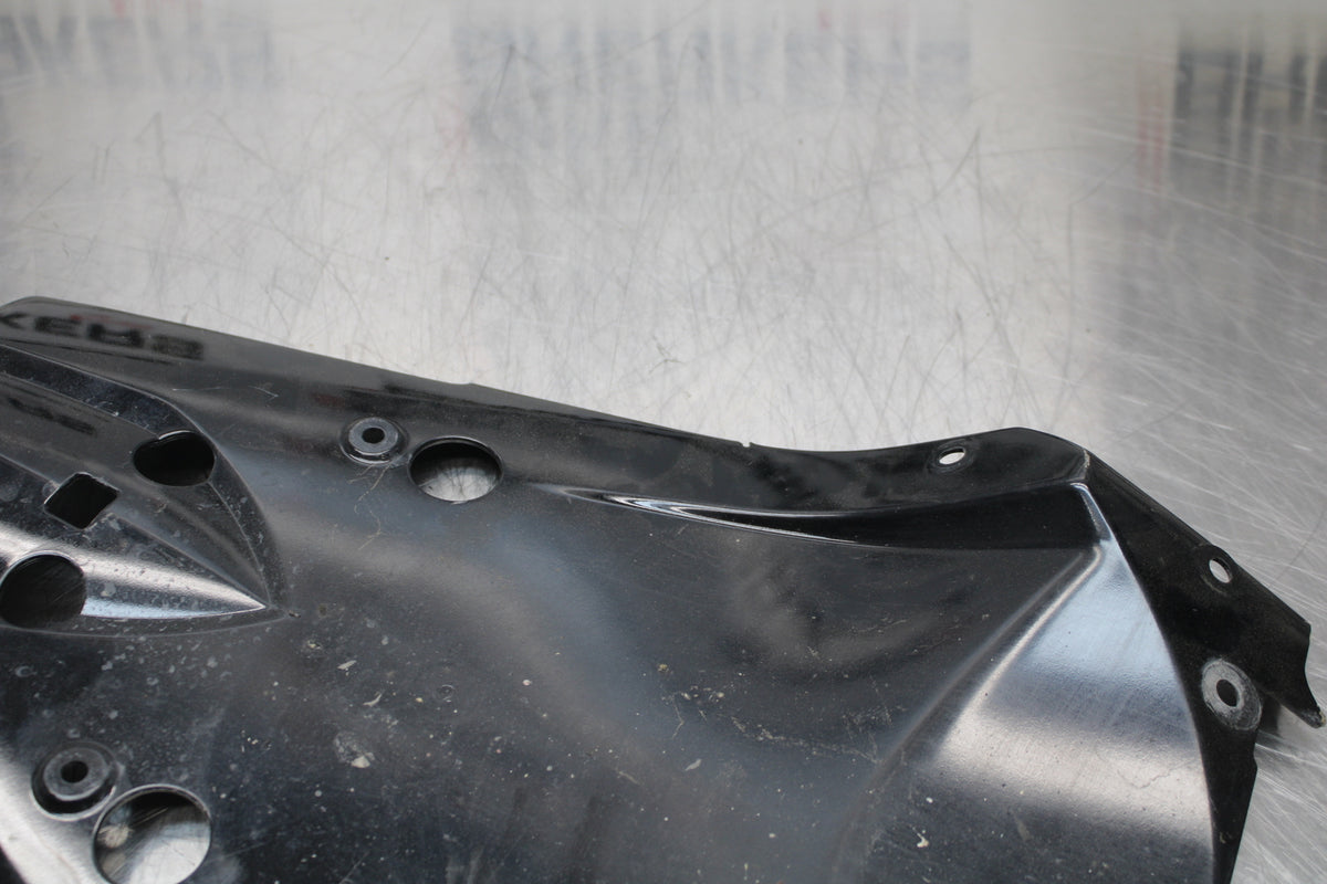 07 KAWASAKI Z1000 REAR BACK TAIL UNDERTAIL FAIRING COWL FENDER BB148