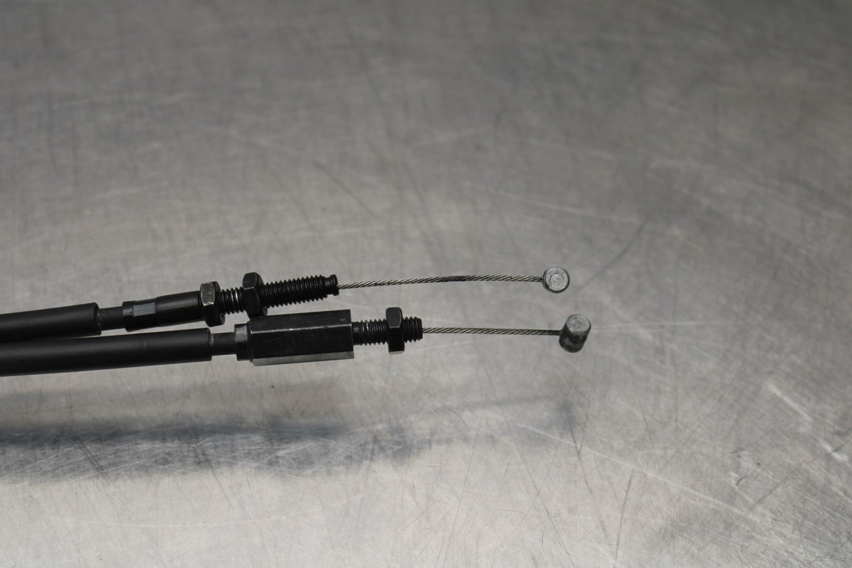 23-24 YAMAHA MT-07 THROTTLE CABLES LINES BB194