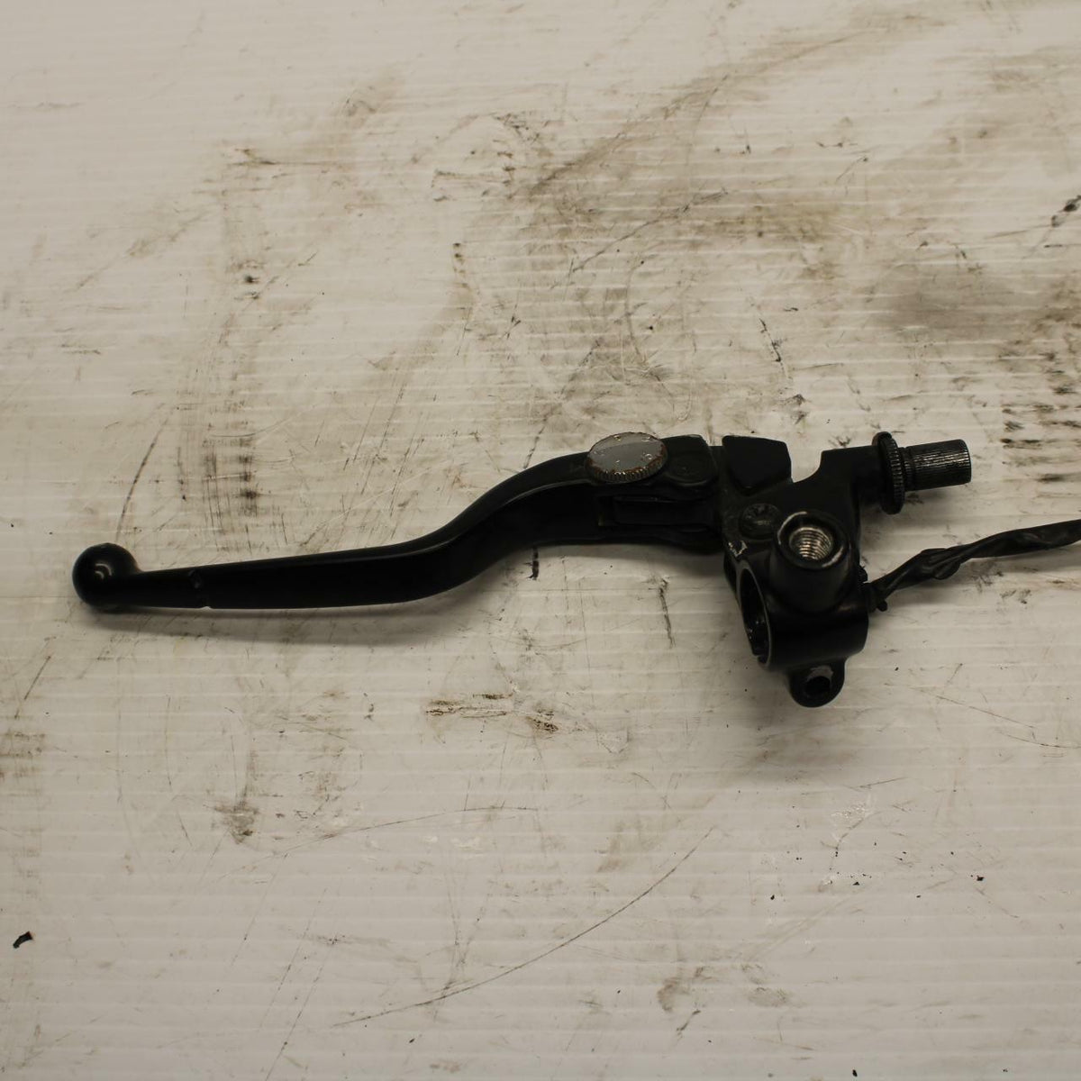 18-20 HUSQVARNA VITPILEN 401 CLUTCH PERCH MOUNT WITH LEVER  BB248