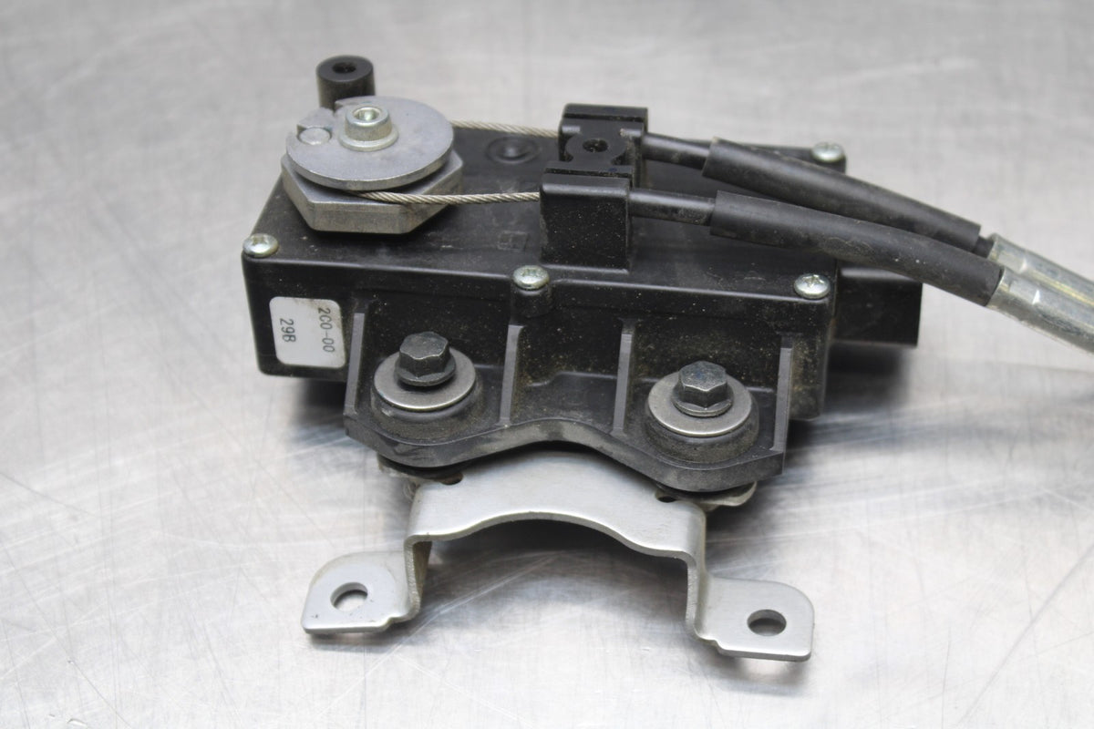 08-16 YAMAHA YZF R6 EXHAUST VALVE SERVO MOTOR BB856