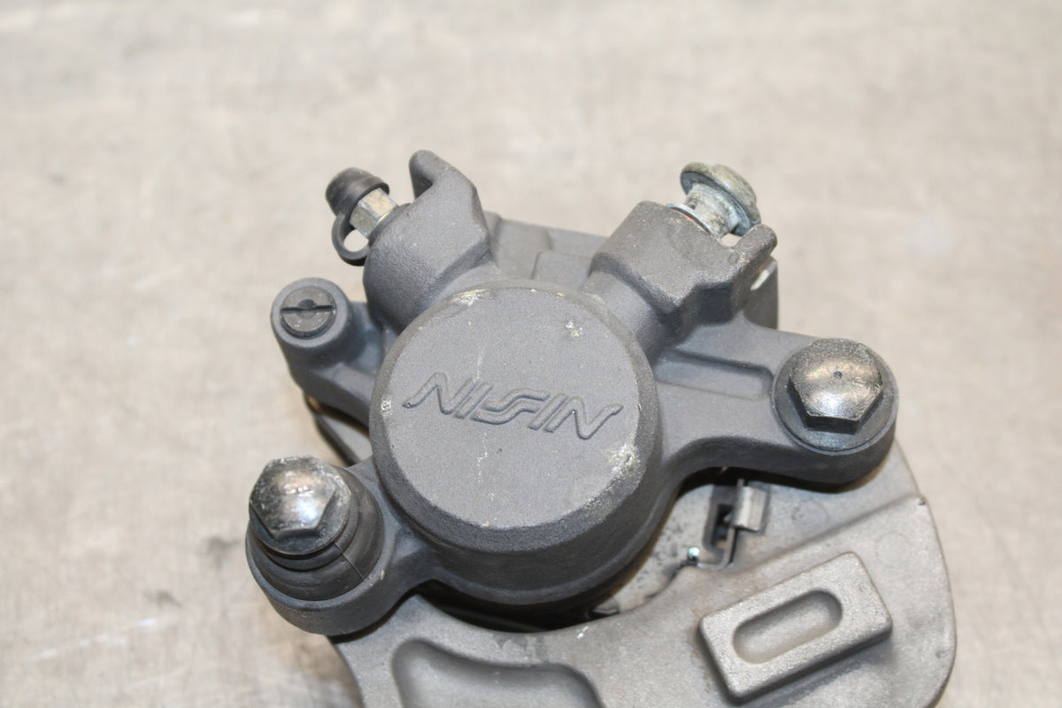 04-05 YAMAHA YZF R1 REAR BACK BRAKE CALIPER W MOUNT BRACKET BB131