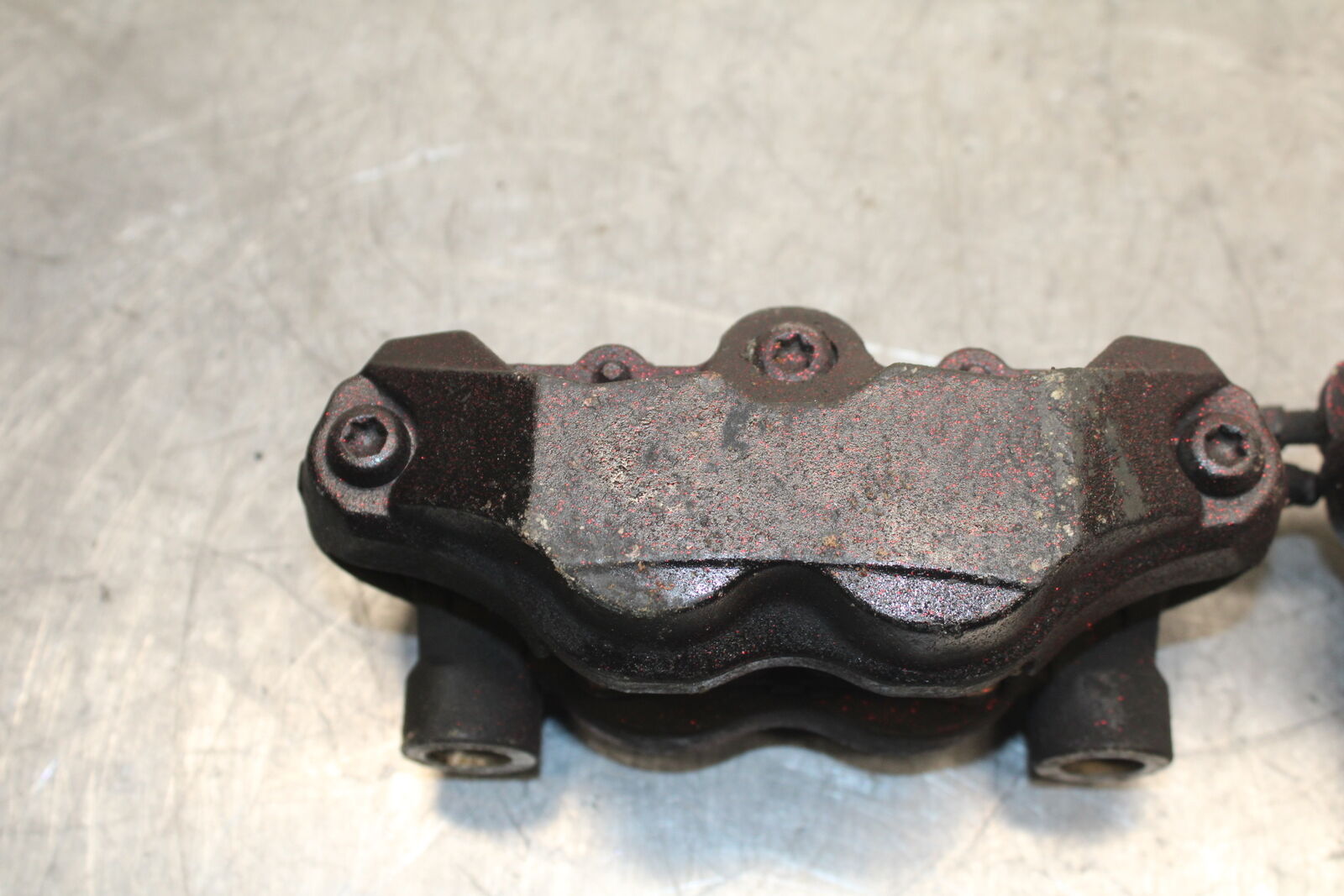 05-06 SUZUKI GSXR1000 RIGHT LEFT FRONT BRAKE CALIPER SET PAIR CALIPERS BB113