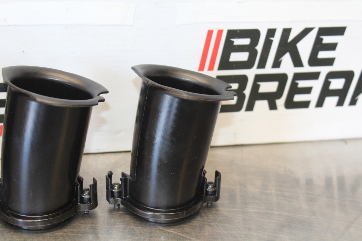 24 APRILIA TUONO V4 1100 FACTORY ABS AIRBOX INTAKE VELOCITY STACKS BB887