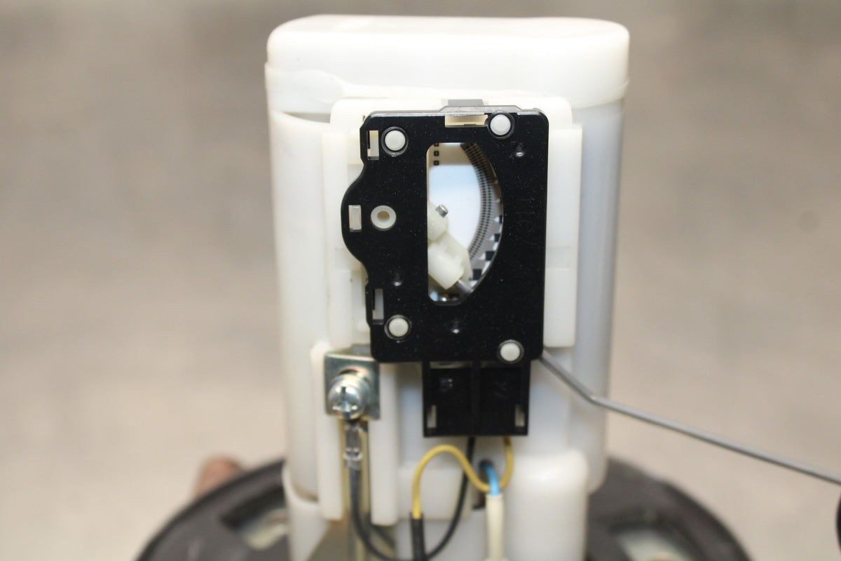 18 HONDA CB500F FUEL PUMP GAS PETROL SENDER UNIT BB861