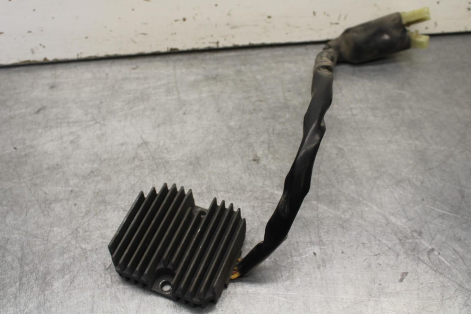 01-02 HONDA SHADOW SPIRIT 750 RECTIFIER VOLTAGE REGULATOR BB632