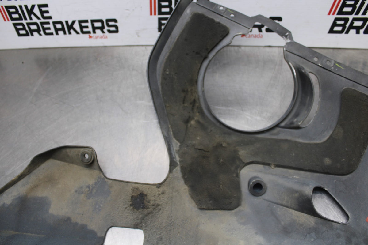 04-06 YAMAHA YZF R1 LEFT LOWER BOTTOM BELLY SIDE FAIRING COWL BB432