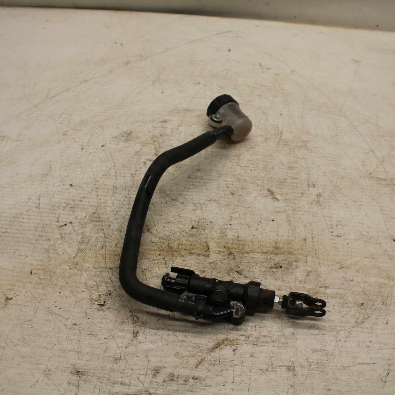 16-21 YAMAHA XSR900 REAR BACK BRAKE MASTER CYLINDER W RESERVOIR BREMBO BB362