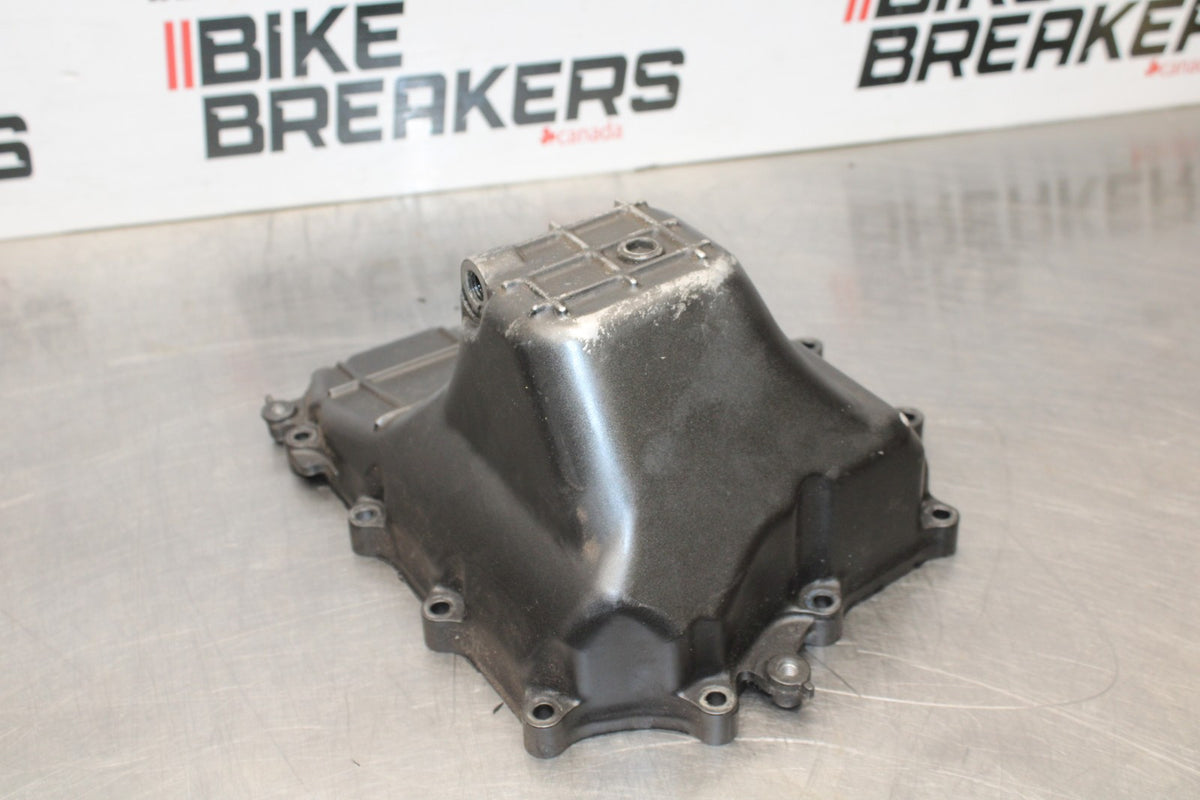 08-09 HONDA CBR1000RR ENGINE MOTOR BOTTOM OIL PAN COVER BB128