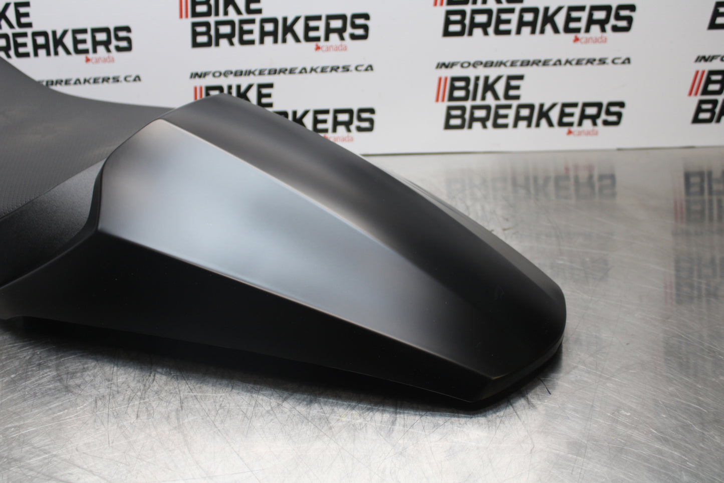 23-24 KAWASAKI NINJA ZX14R NEW!! FRONT REAR SEAT SADDLE & SOLO FAIRING BB153