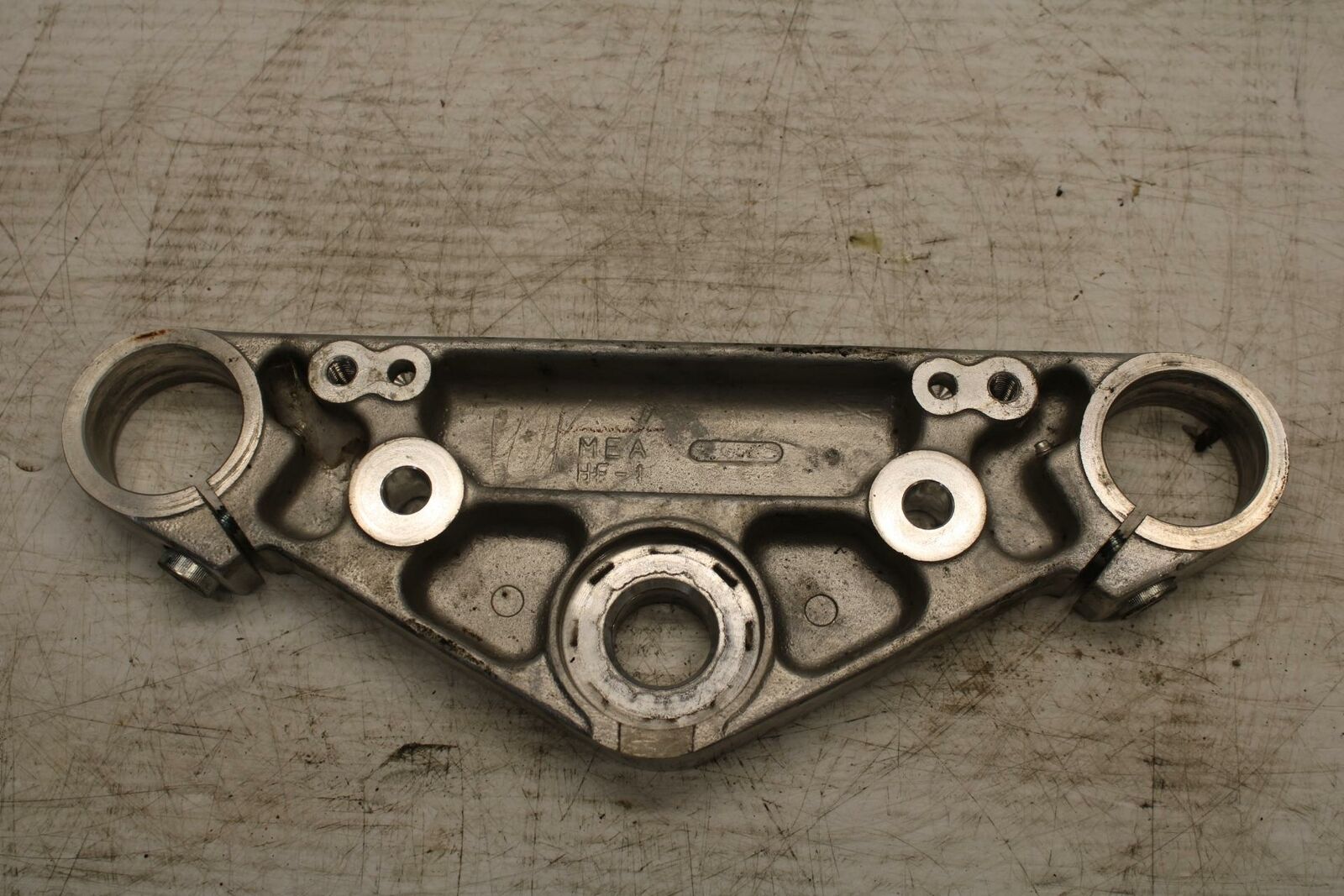 03-08 HONDA VTX1300C FORKS UPPER TRIPLE TREE CLAMP BB287