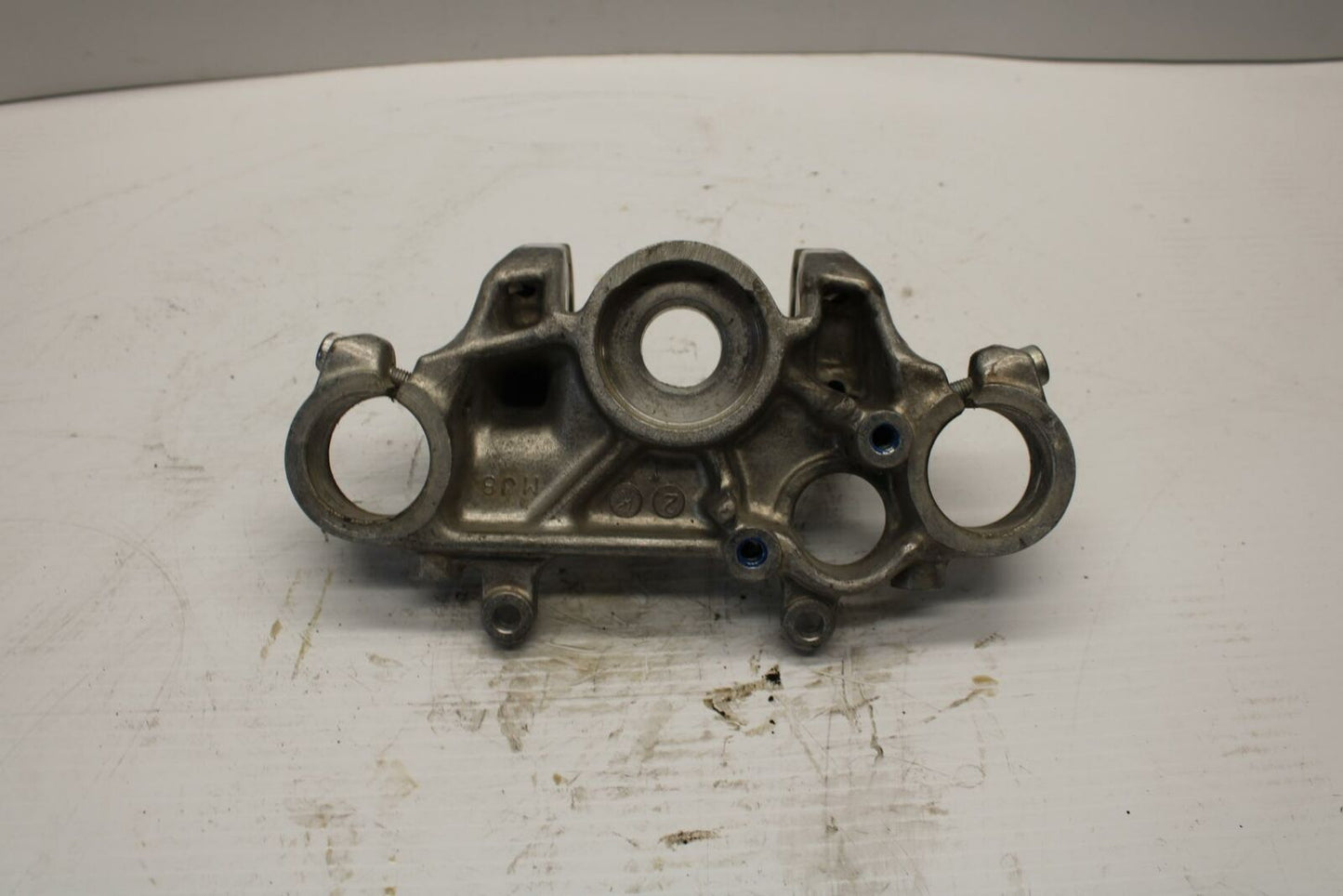 84-85 HONDA V30 MAGNA FORKS UPPER TRIPLE TREE CLAMP BB251