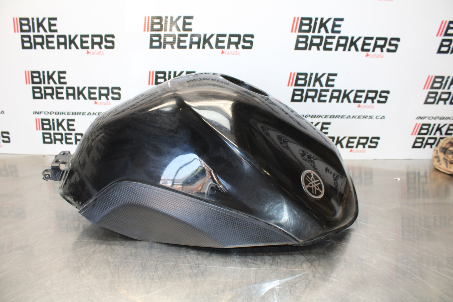 09-15 YAMAHA FZ6R GAS TANK FUEL CELL PETROL RESERVOIR BB161