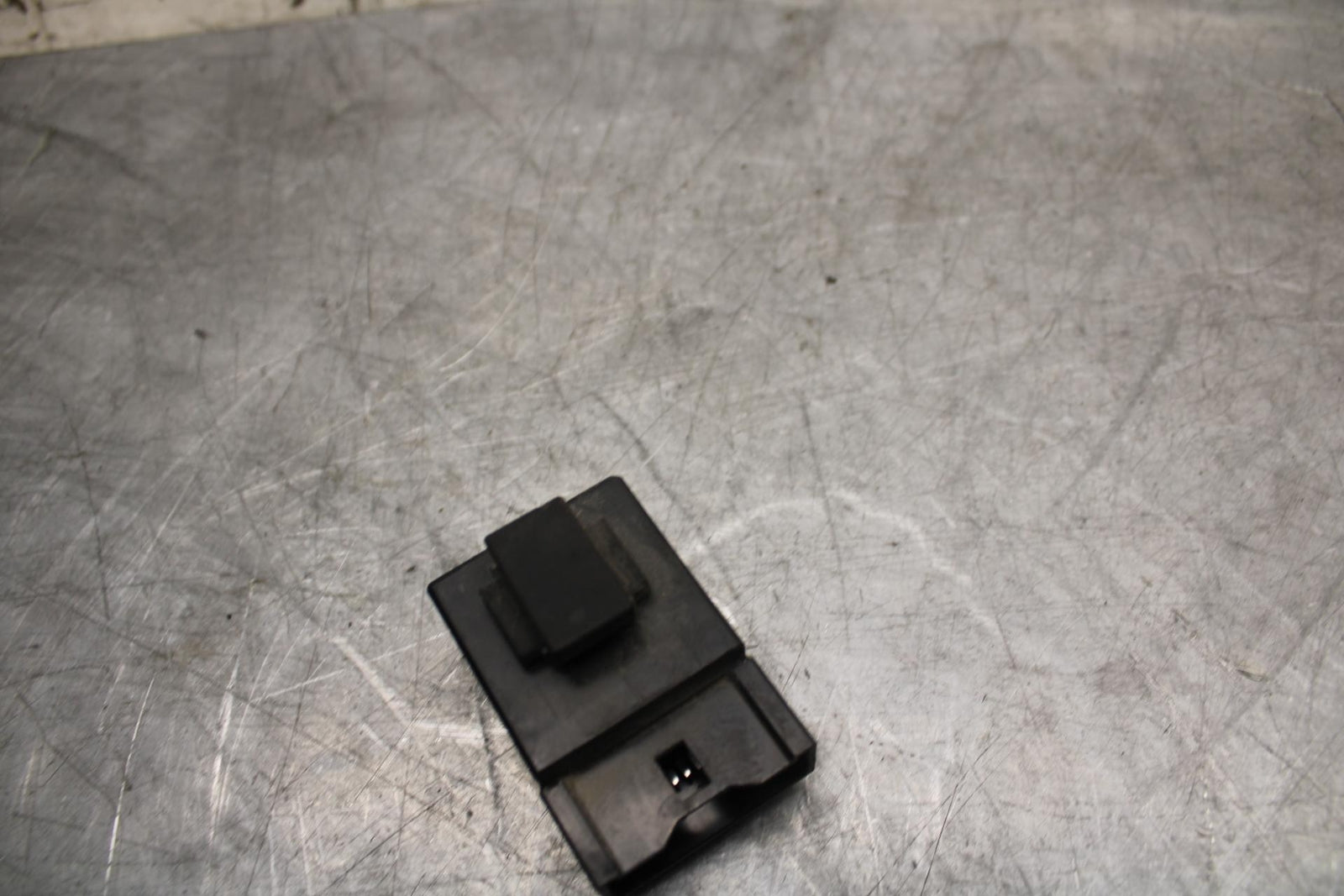2016 Yamaha XSR900 ABS RELAY FUEL PUMP BB516
