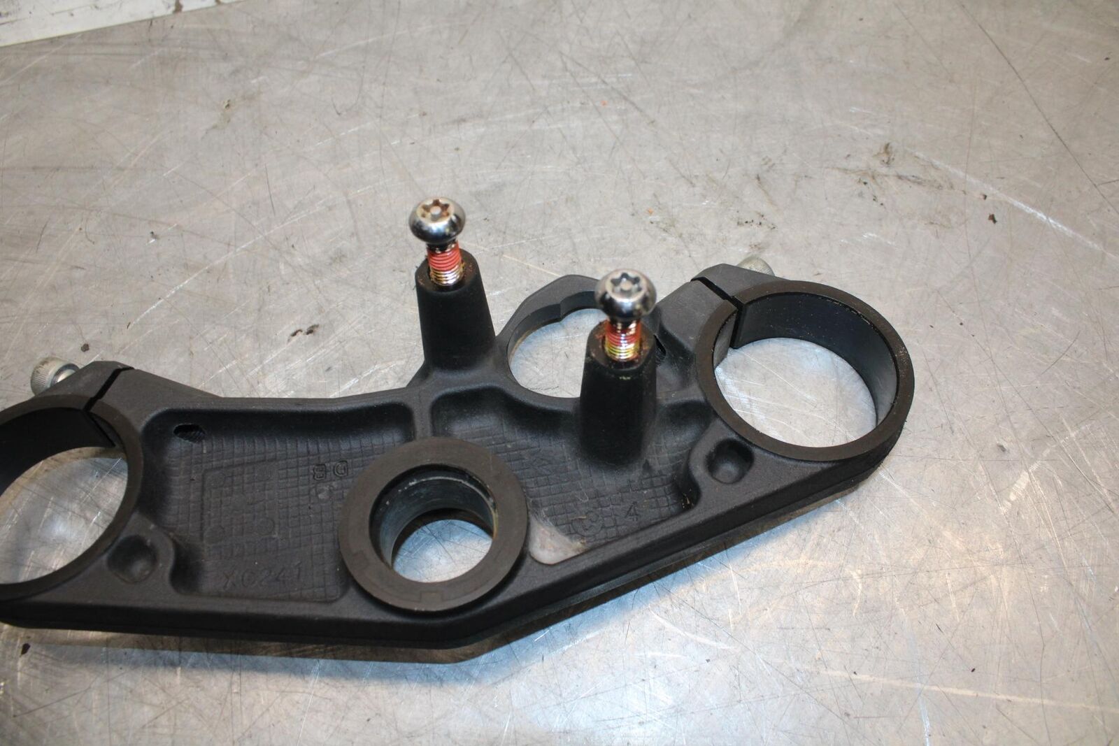 2008 Suzuki GSXR1000 FORKS UPPER TRIPLE TREE CLAMP 51311-21H00 BB519