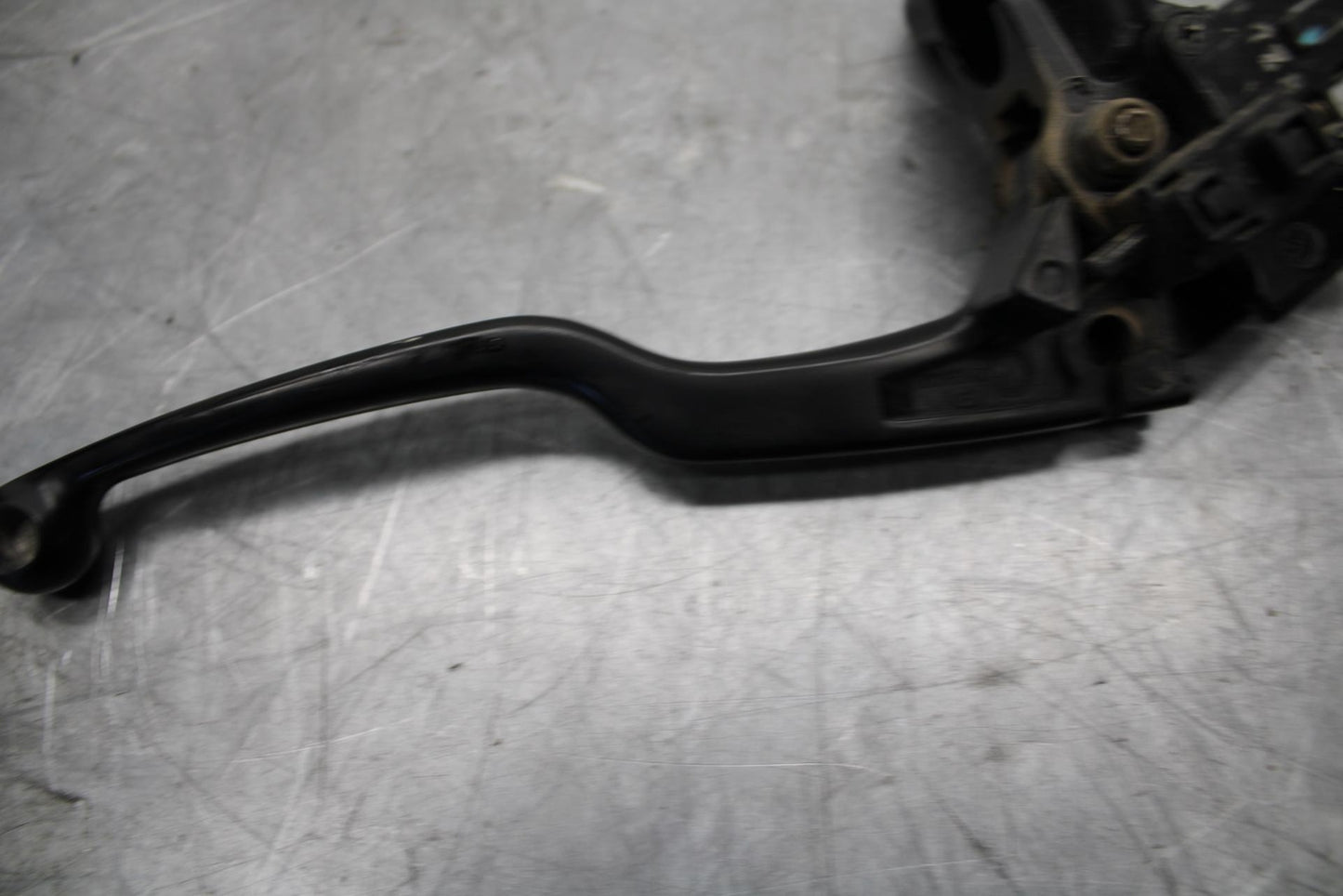 18 KAWASAKI Z 400 CLUTCH PERCH MOUNT WITH LEVER  BB469