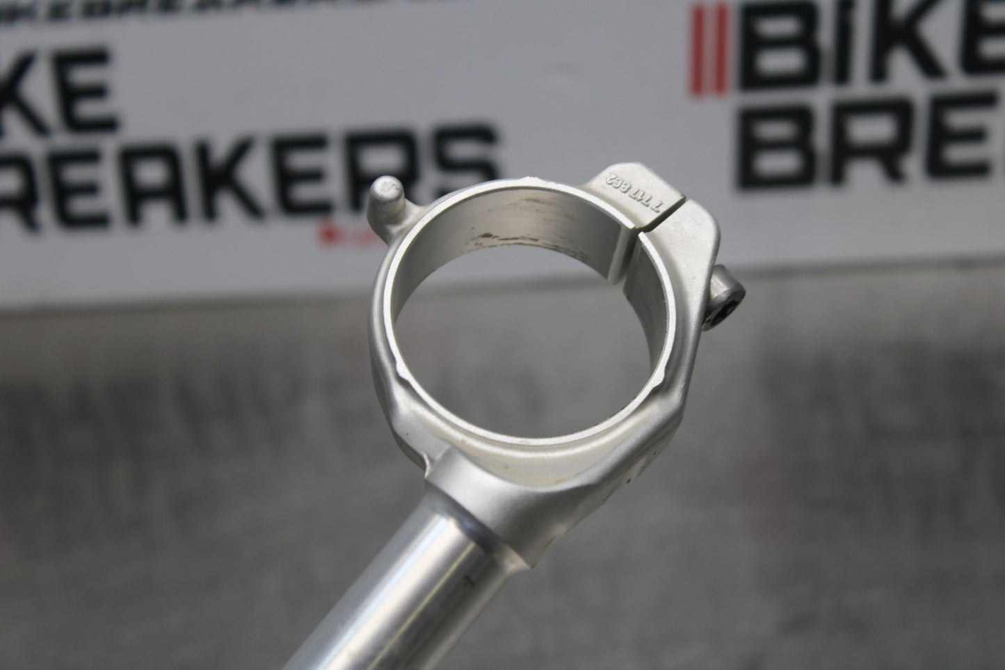 12-14 BMW S1000RR RIGHT CLIP ON HANDLEBAR BB204