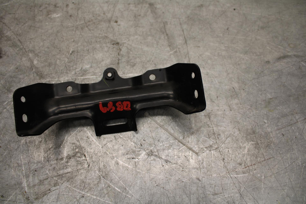 2016 Honda CBR500R GAS TANK FUEL CELL PETROL RESERVOIR BRACKET MOUNT BB45