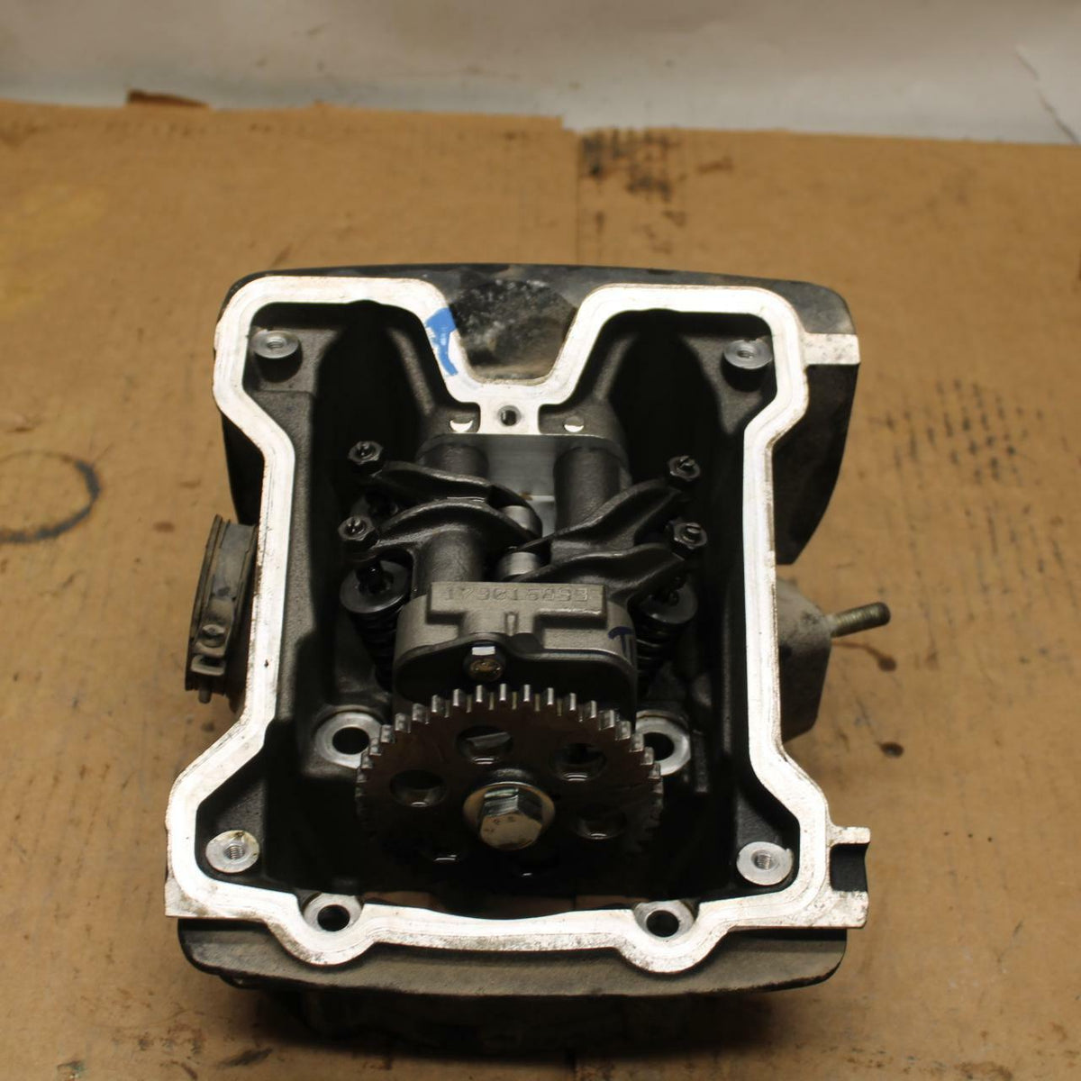 14-20 HARLEY-DAVIDSON STREET 500 ENGINE REAR TOP END CYLINDER HEAD BB381