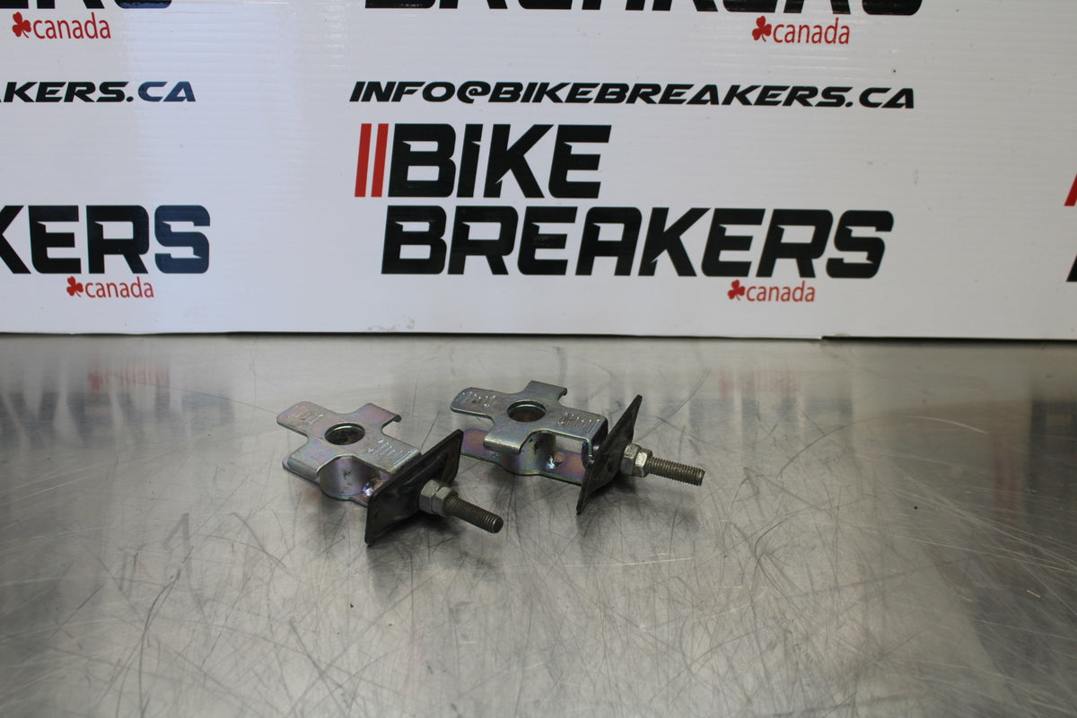 15-16 HONDA CB300F SWINGARM CHAIN TENSIONER ADJUSTMENT BRACKETS  BB150