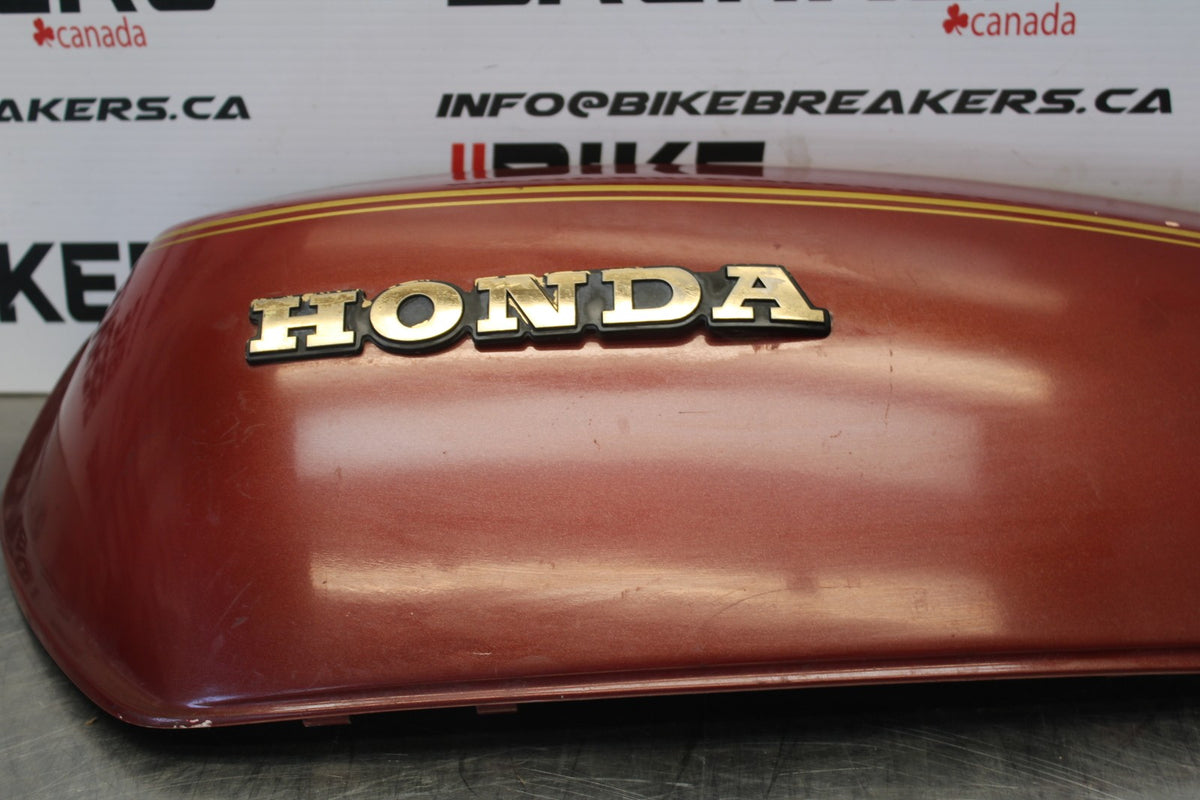 76-77 HONDA GOLDWING 1000 LEFT GAS TANK CAP COVER TRIM PANELCOWL FAIRING BB171
