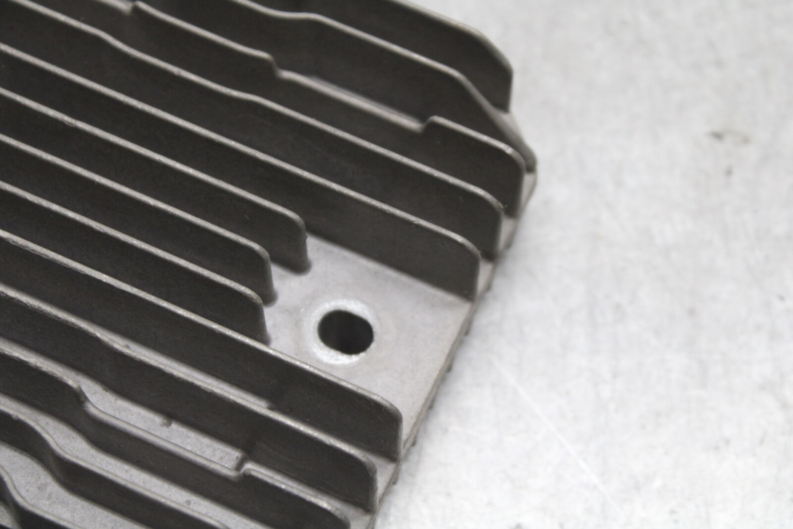 13-18 KAWASAKI NINJA ZX6R RECTIFIER VOLTAGE REGULATOR 21066-0730 BB666