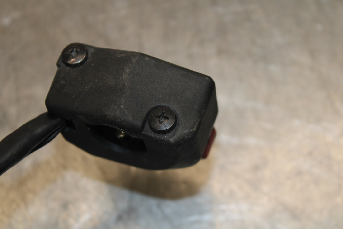 19-23 KAWASAKI NINJA ZX6R RIGHT CLIP ON HANDLE KILL OFF START SWITCH  BB701