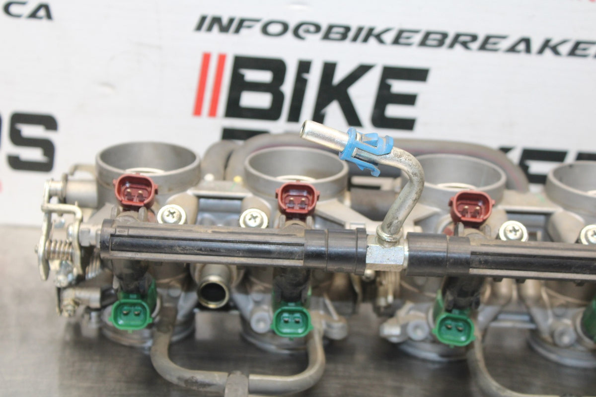 08-10 SUZUKI GSXR 600 MAIN FUEL INJECTORS / THROTTLE BODIES BB803