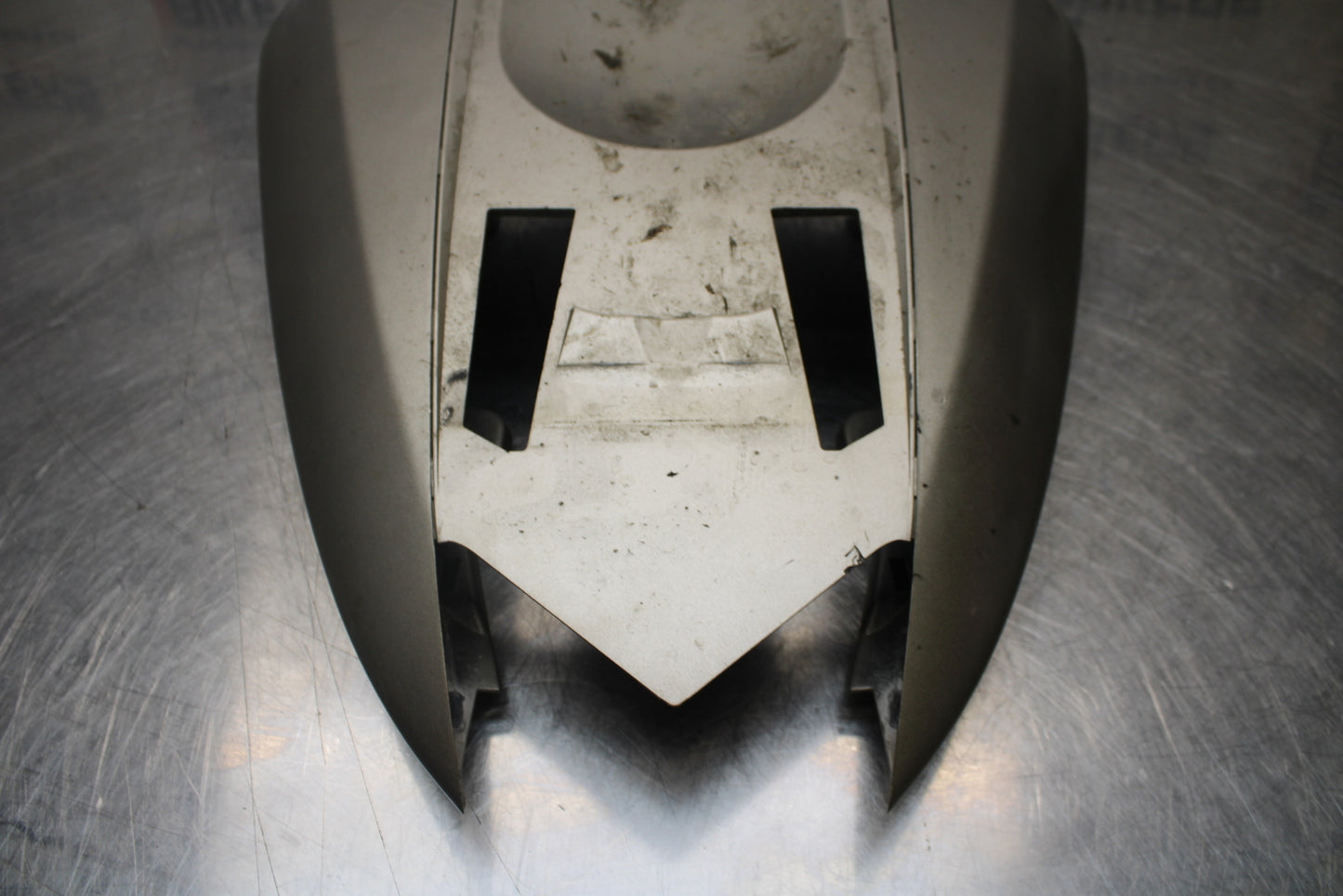 04-05 KAWASAKI NINJA ZX10R REAR BACK TAIL FAIRING COWL SHROUD BB163