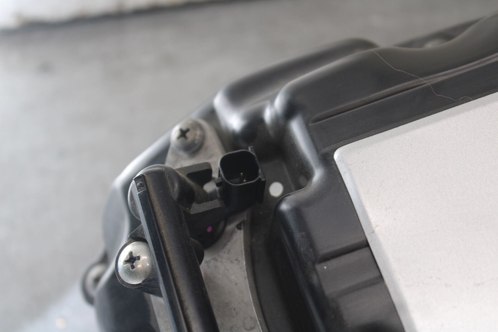 09-12 KAWASAKI NINJA ZX6R AIRBOX AIR INTAKE FILTER BOX 11010-0198 BB698