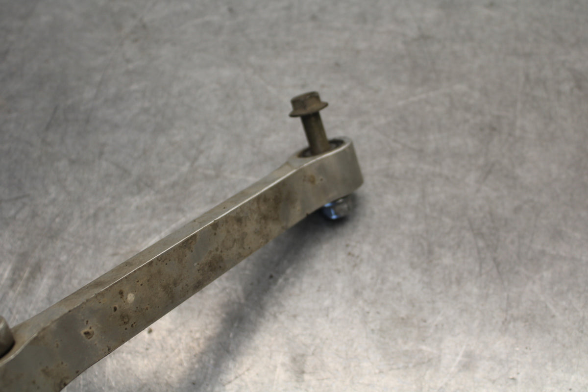 07-08 YAMAHA YZF R1 REAR DOGBONE SHOCK LINKAGE LINK BB675
