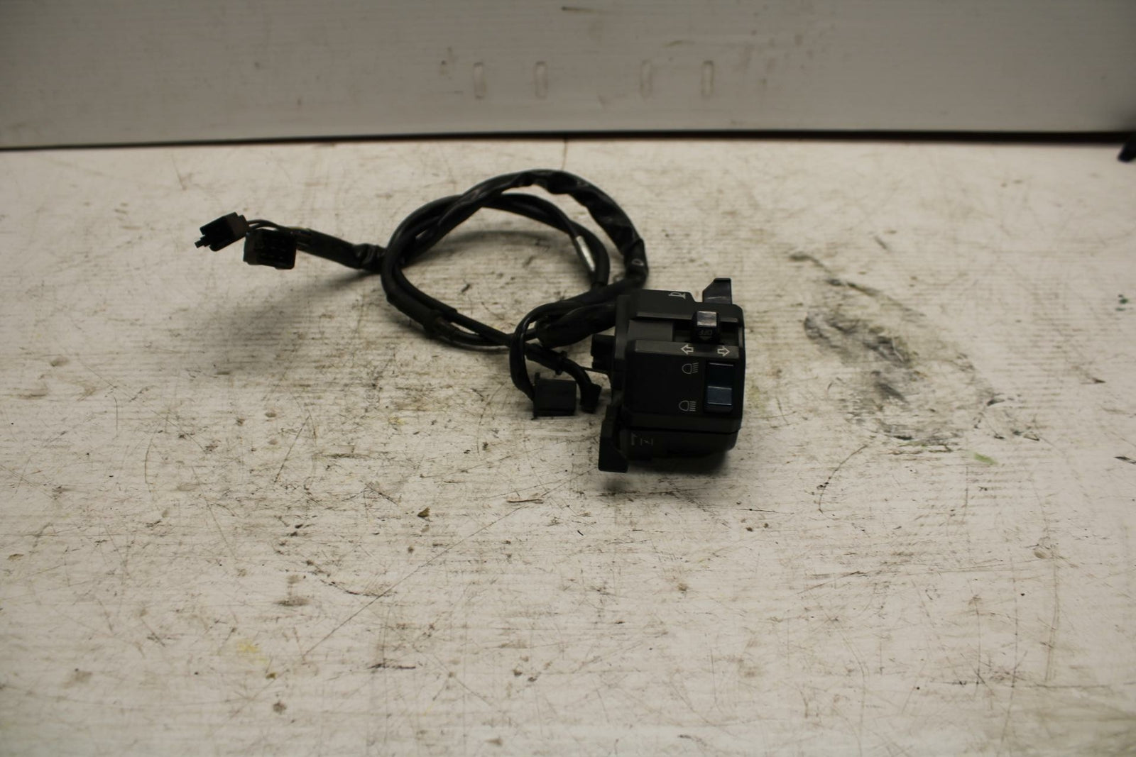 90-07 KAWASAKI ZZR 250 LEFT CLIP ON HANDLE HORN SIGNALS SWITCH SWITCHES BB298