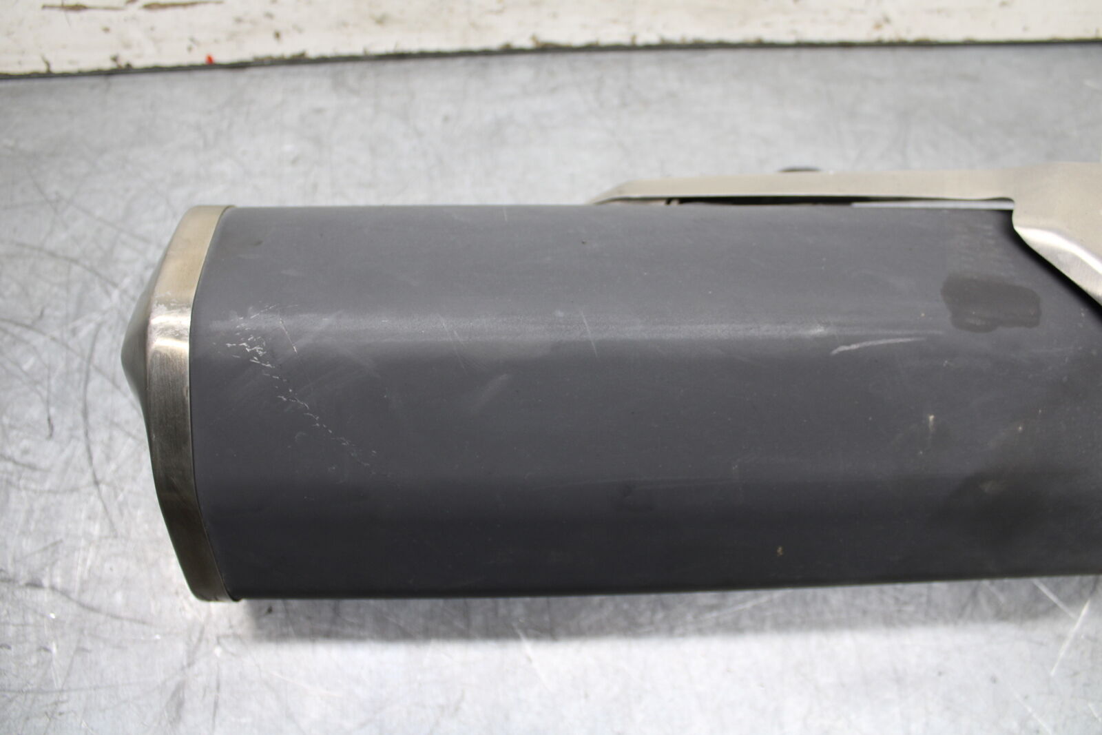 19-22 KAWASAKI Z400 EXHAUST PIPE MUFFLER SLIP ON CAN SILENCER BB708