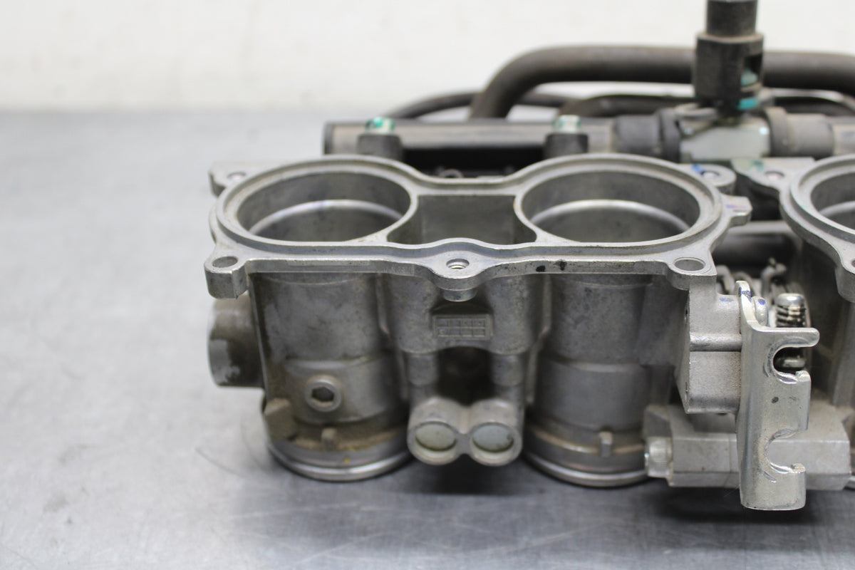 09 HONDA CBR600RR MAIN FUEL INJECTORS / THROTTLE BODIES BB760
