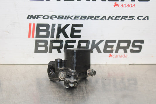 17-18 YAMAHA YZF R3 FRONT BRAKE MASTER CYLINDER BB788