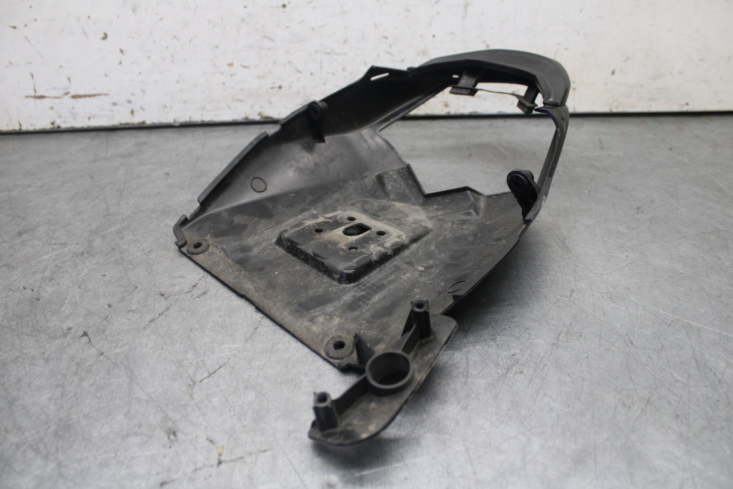 09-12 KAWASAKI NINJA ZX6R REAR BACK TAIL FAIRING COWL SHROUD BB698